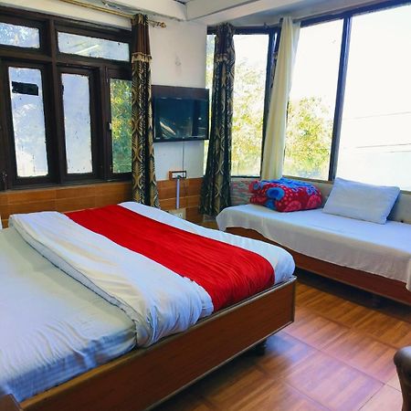 Hotel Holiday Dalhousie - Near Ghandhi Chowk Mall Road Kültér fotó