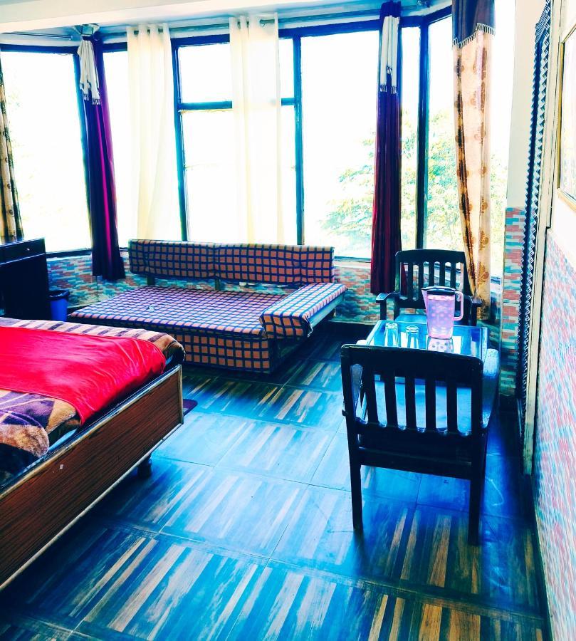 Hotel Holiday Dalhousie - Near Ghandhi Chowk Mall Road Kültér fotó